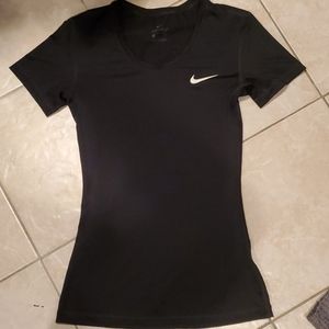 Nike tshirr